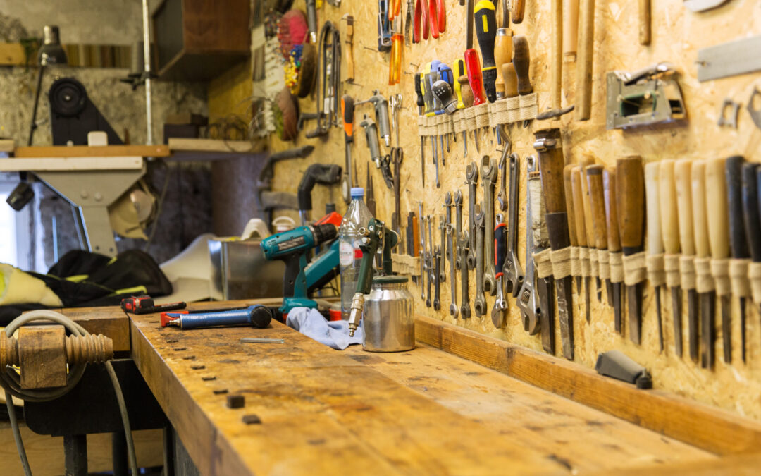 How to Create a Garage Workshop